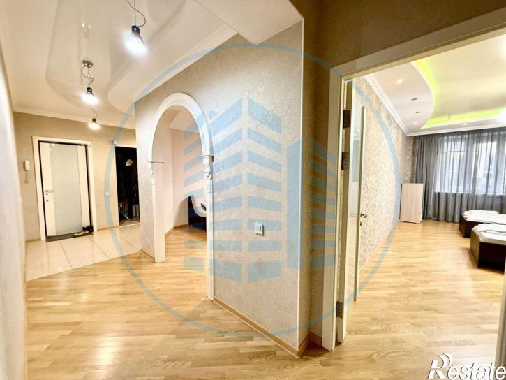 3-комн квартира улица Орджоникидзе, 84 к2,  д. 84 к2