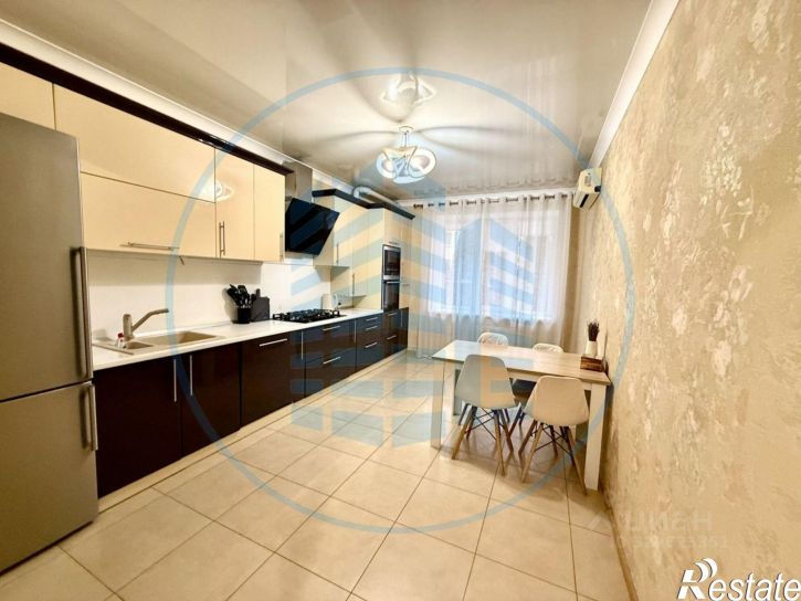 3-комн квартира улица Орджоникидзе, 84 к2,  д. 84 к2