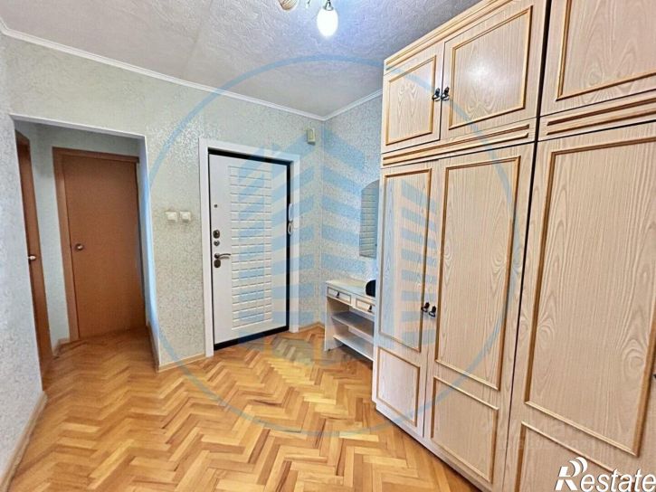 3-комн квартира улица Маяковского, 15,  д. 15