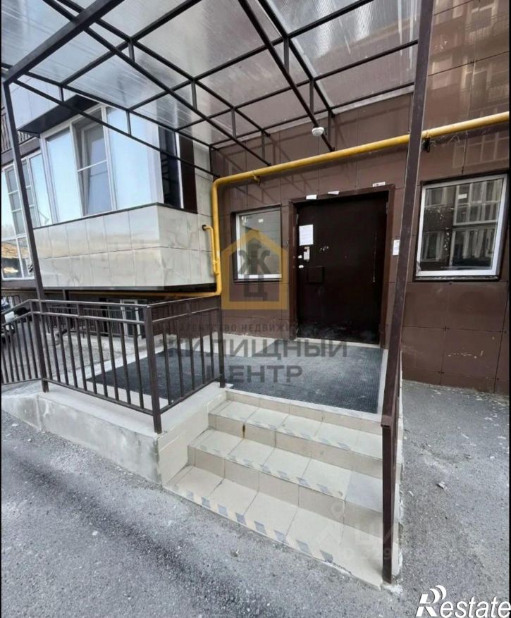 2-комн квартира улица Кленовая Роща, 2,  д. 2