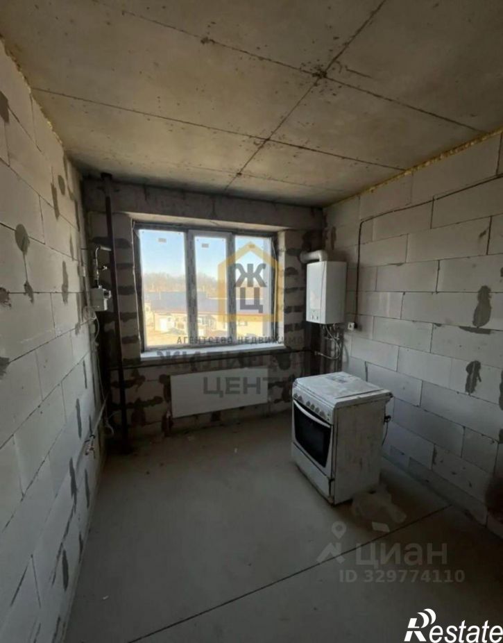 2-комн квартира улица Кленовая Роща, 2,  д. 2