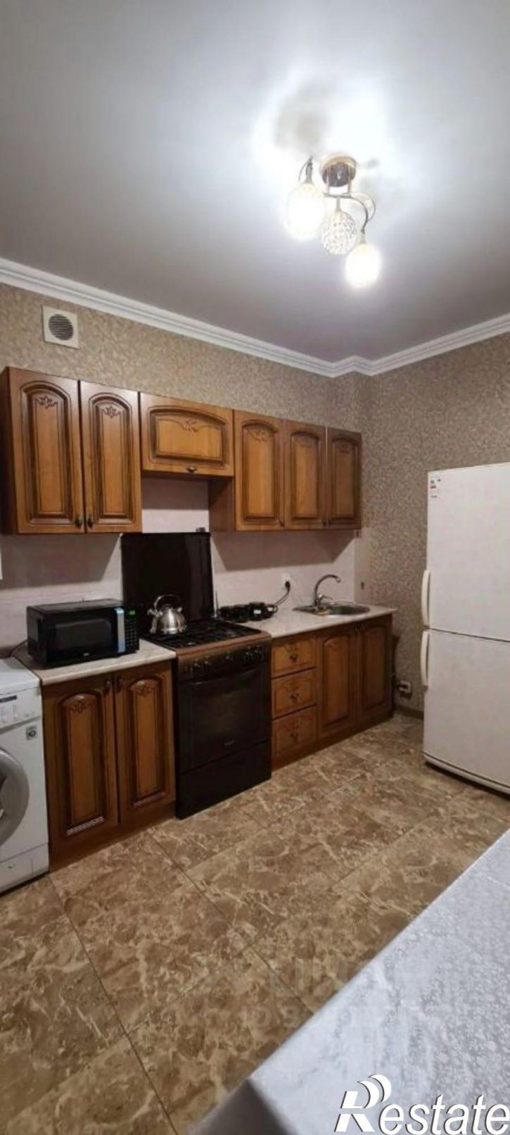 1-комн квартира улица Орджоникидзе, 83 к3,  д. 83 к3