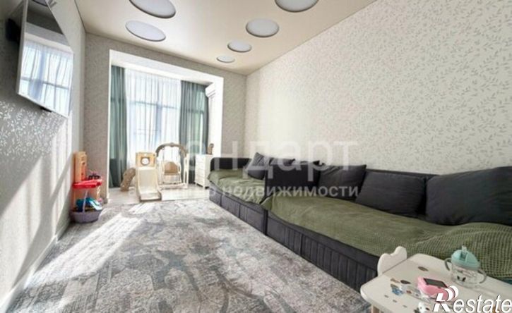3-комн квартира улица Шмидта, 98,  д. 98