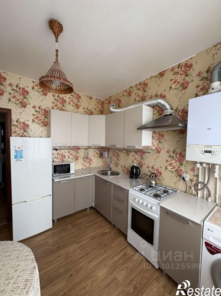 1-комн квартира Средняя улица, 11,  д. 11