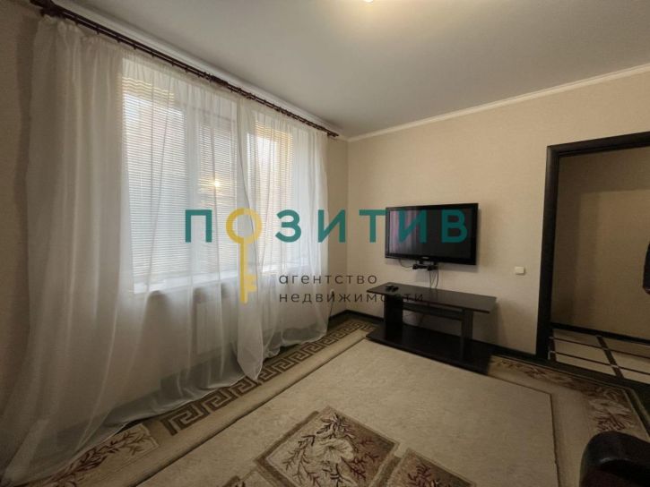 2-комн квартира Орджоникидзе ул, 84к6