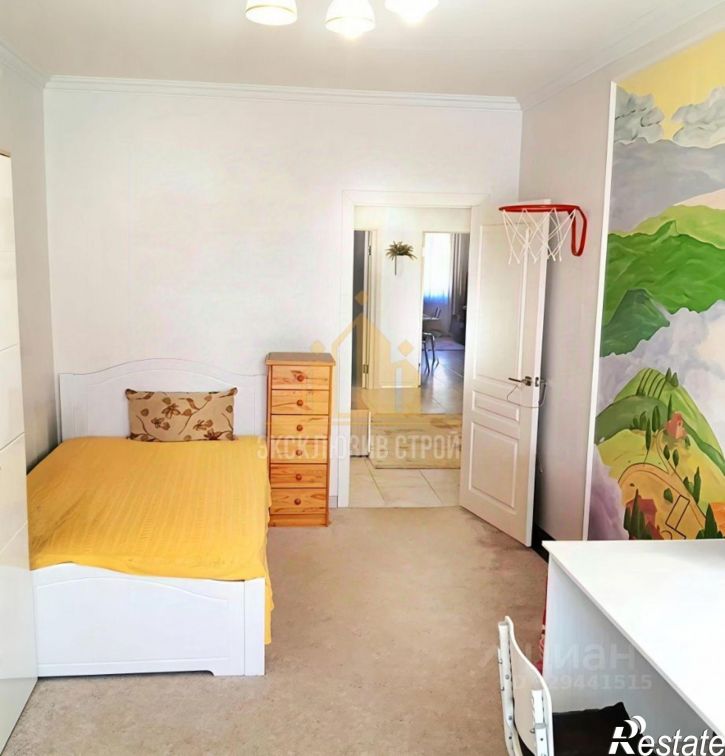 3-комн квартира улица Нелюбина, 25,  д. 25