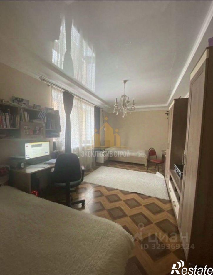 3-комн квартира улица Октябрьская Площадь, 31А,  д. 31А