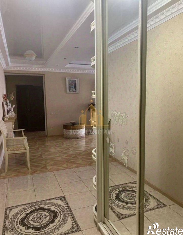 3-комн квартира улица Октябрьская Площадь, 31А,  д. 31А