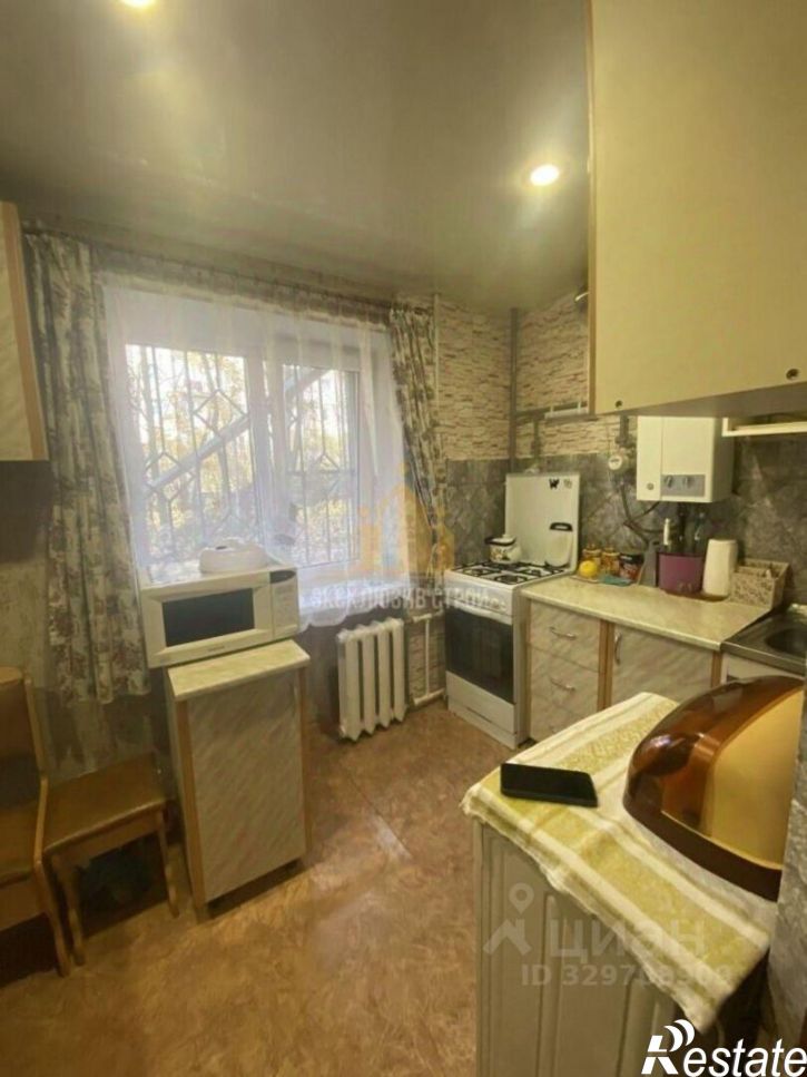 3-комн квартира улица Долина Роз, 8,  д. 8