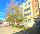 2-комн, 54кв м, этаж 5/5 улица Балахонова, 27А