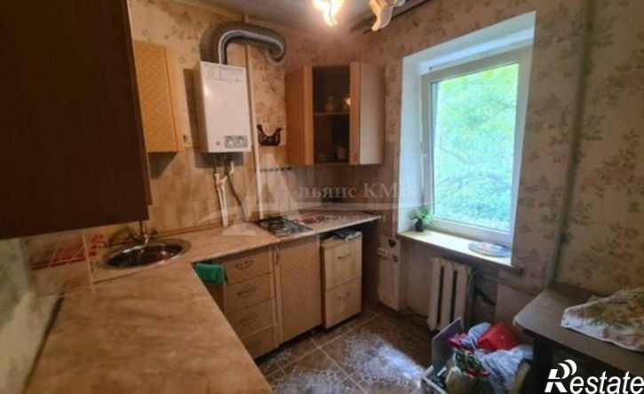 3-комн квартира улица Долина Роз, 10,  д. 10