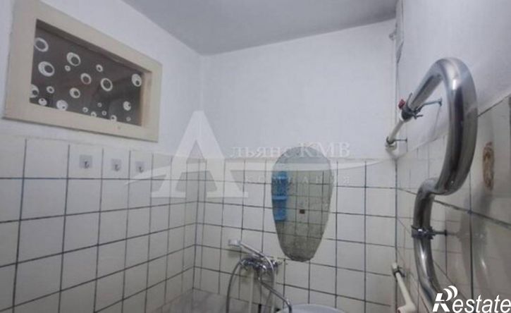 2-комн квартира улица Долина Роз, 8,  д. 8