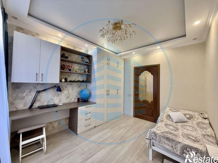 2-комн квартира ул Орджоникидзе, 83 3,  д. 83 3,  к. 3