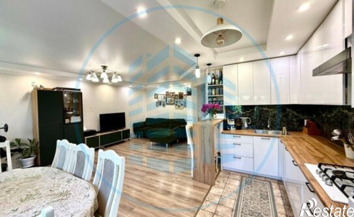 4-комн квартира ул Ермолова, 458,  д. 458