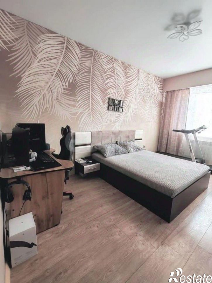 3-комн квартира ул Шмидта, 27,  д. 27
