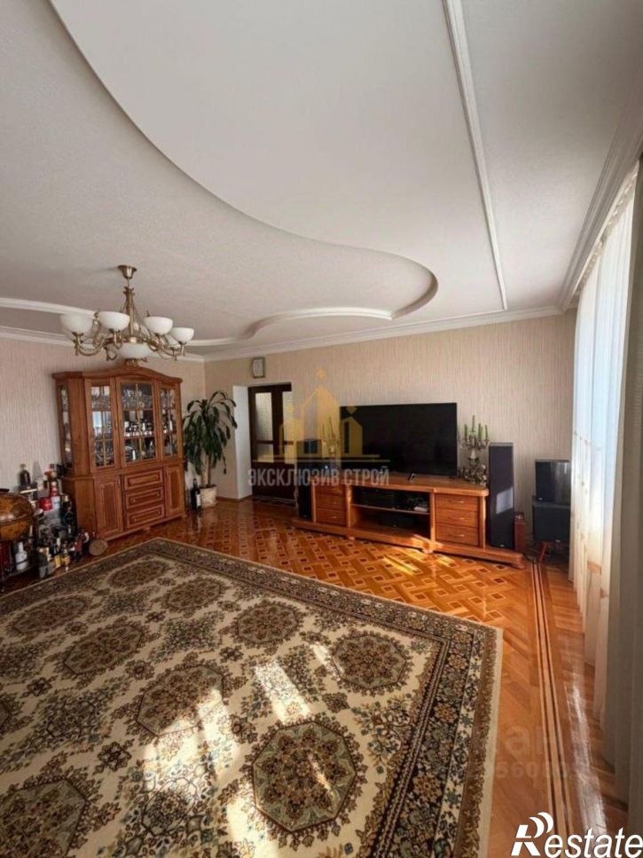 4-комн квартира ул Новопятигорская, 8,  д. 8