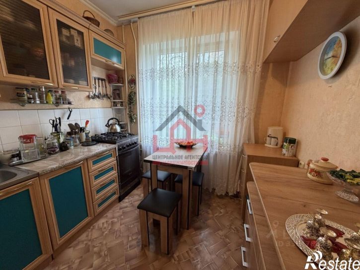 3-комн квартира улица Артёма Сергеева, 21,  д. 21