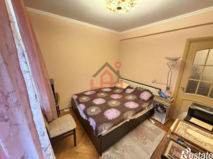3-комн квартира улица Артёма Сергеева, 21,  д. 21