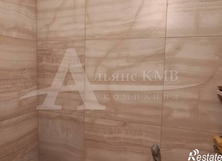 2-комн квартира улица Маркова, 65,  д. 65