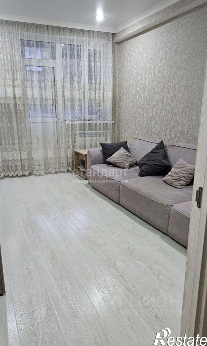 2-комн квартира Никольская улица, 15А,  д. 15А