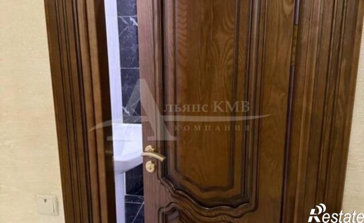 3-комн квартира улица Орджоникидзе, 84 к1,  д. 84 к1
