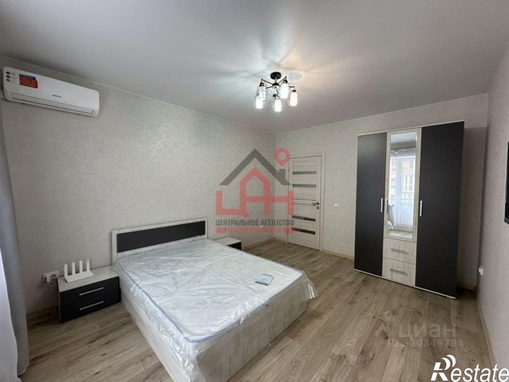 1-комн квартира Октябрьская улица, 458,  д. 458