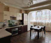 2-комн, 69кв м, этаж 5/5 улица Орджоникидзе, 66