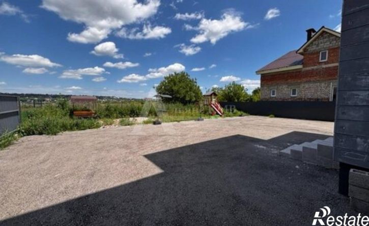 2-комн квартира Живописная улица, 24,  д. 24