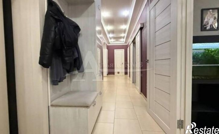 3-комн квартира ул Октябрьская, 8/6,  д. 8/6