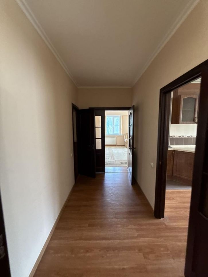 2-комн квартира Орджоникидзе ул, 81к2