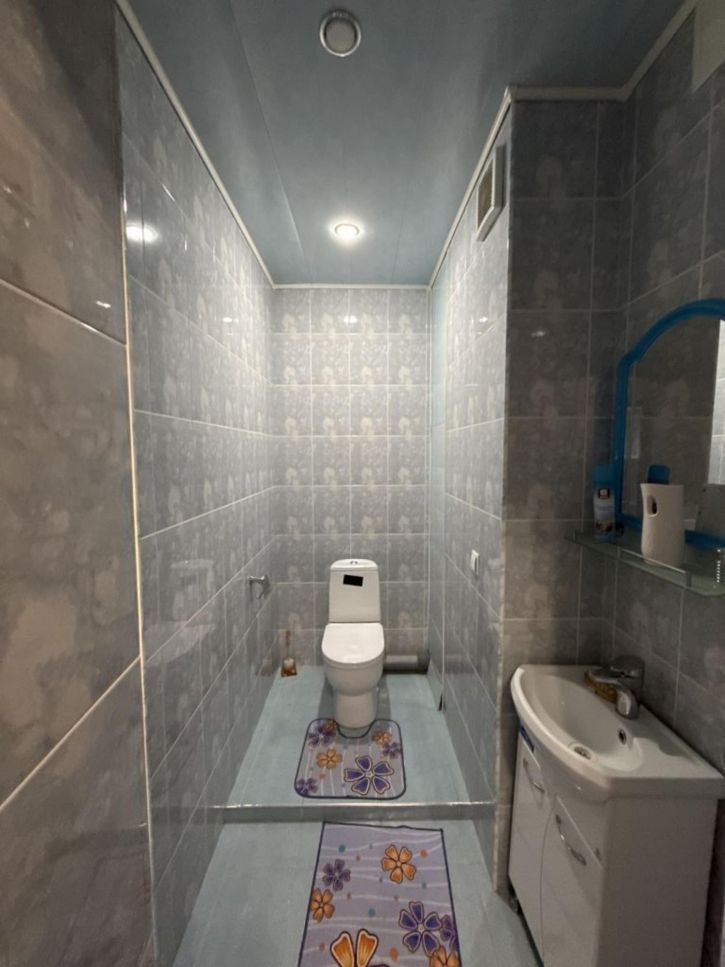 2-комн квартира Орджоникидзе ул, 81к2