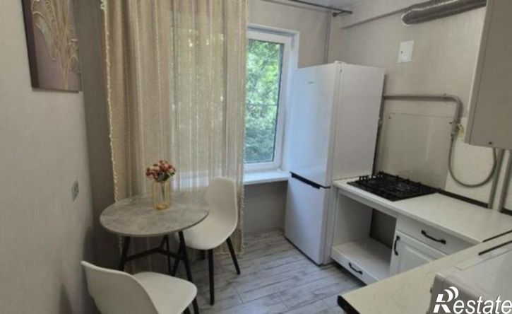 1-комн квартира ул Долина Роз, 12,  д. 12