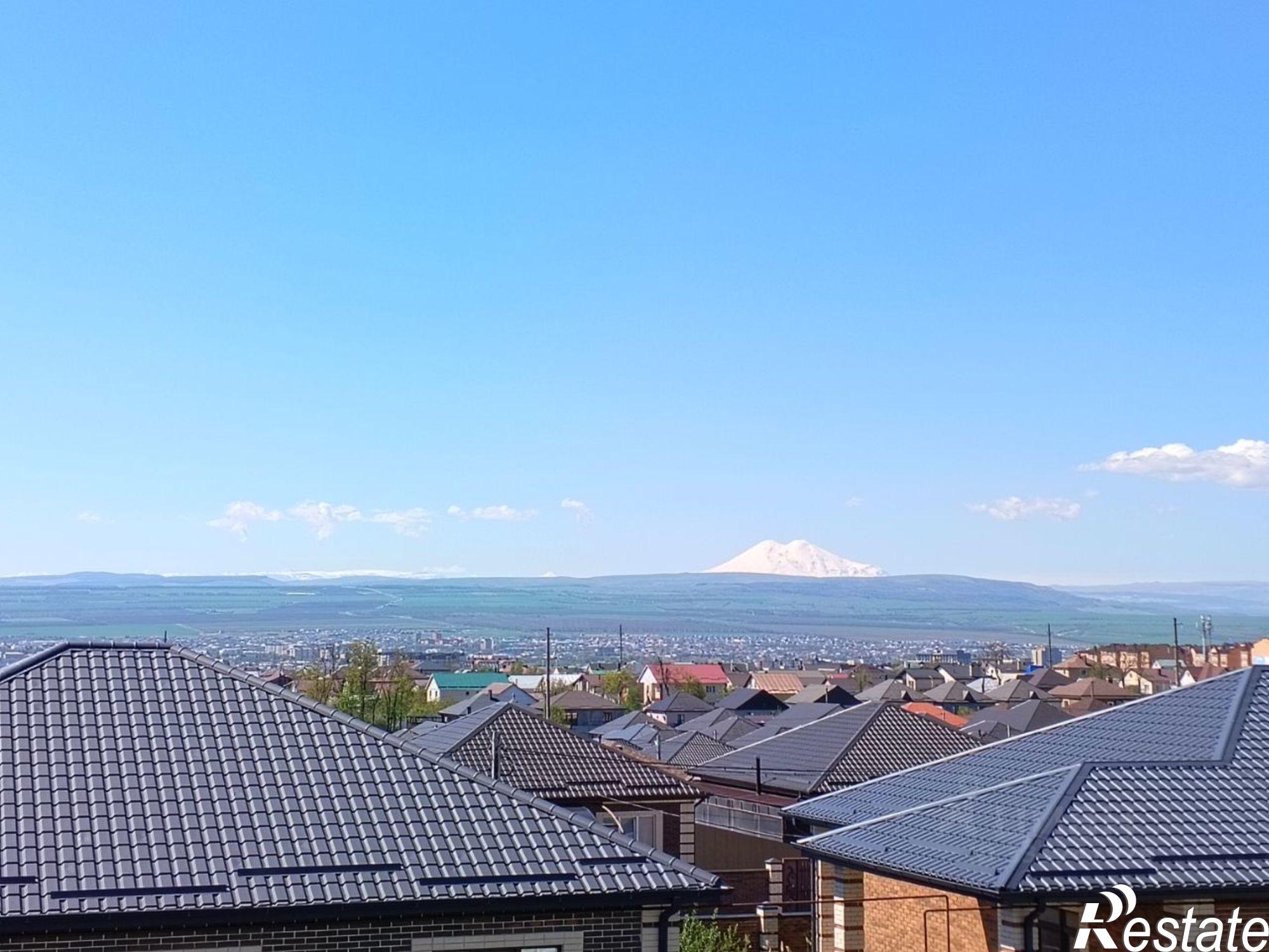 Купить дачу, дом, коттедж за 16 900 000 рублей на Весёлая улица, 44