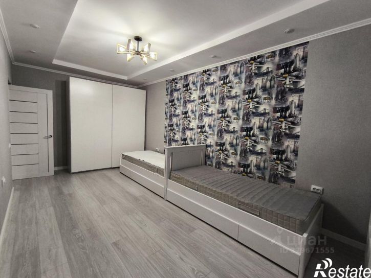 2-комн квартира улица Олега Головченко, 16,  д. 16