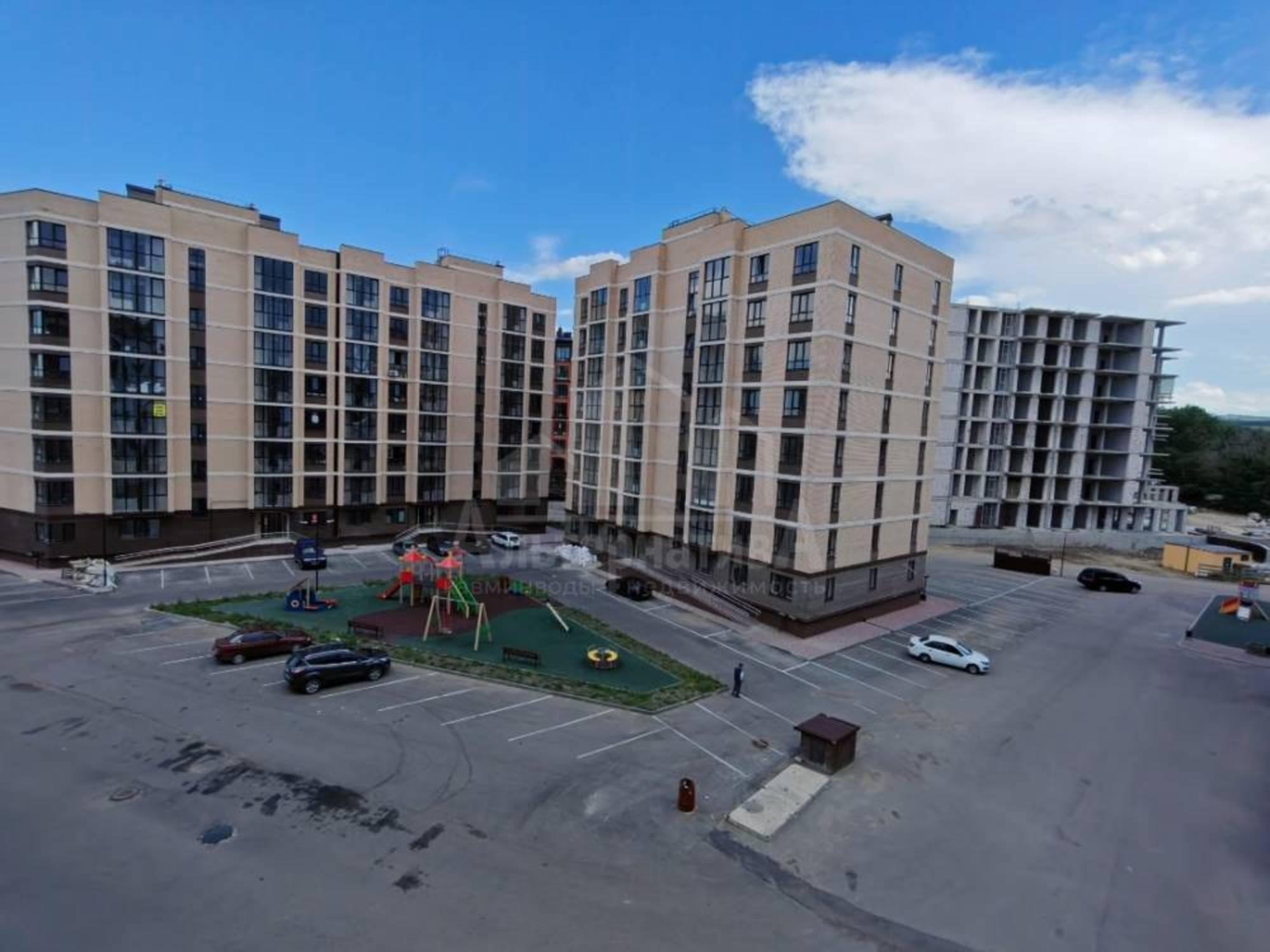 Купить квартиру за 7 510 000 рублей на Октябрьская ул.