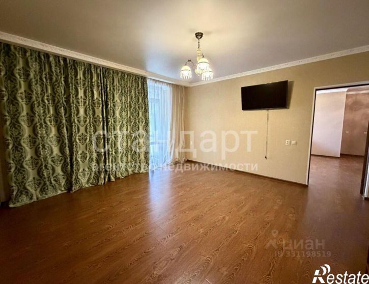 2-комн квартира ул Кисловодская, 127,  д. 127