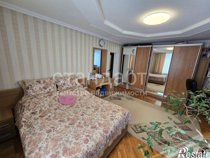 4-комн квартира ул Пятигорская, 110а,  д. 110а