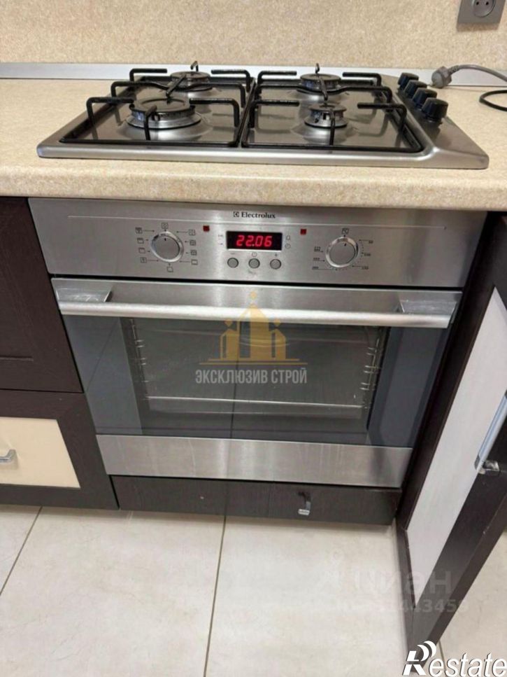 2-комн квартира ул Орджоникидзе, 84 1,  д. 84 1,  к. 1