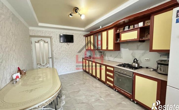 2-комн квартира ул Никольская, 23/2,  д. 23/2