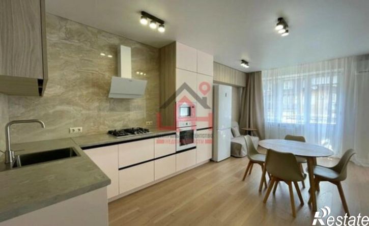 2-комн квартира улица Орджоникидзе, 84 к2,  д. 84 к2