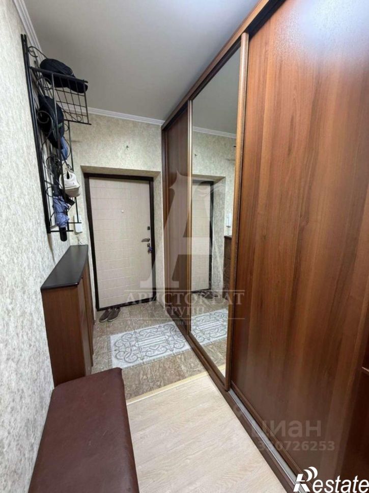 2-комн квартира Октябрьская улица, 337/4,  д. 337/4