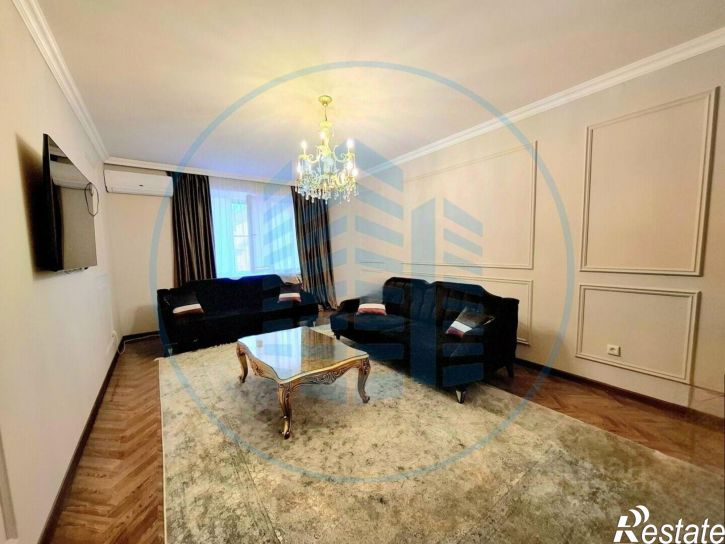 2-комн квартира улица Орджоникидзе, 84 к1,  д. 84 к1