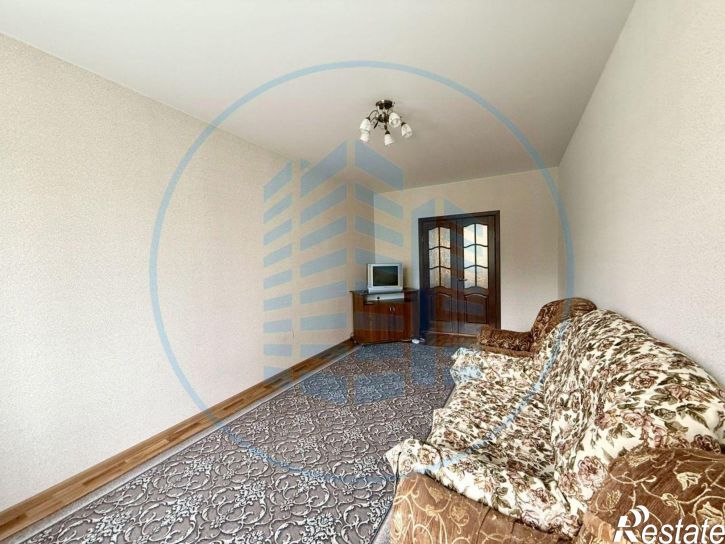 3-комн квартира улица Олега Головченко, 2,  д. 2