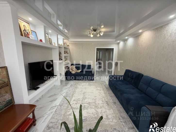 3-комн квартира ул Шмидта, 27,  д. 27