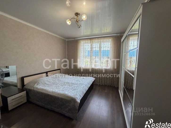 3-комн квартира ул Шмидта, 27,  д. 27