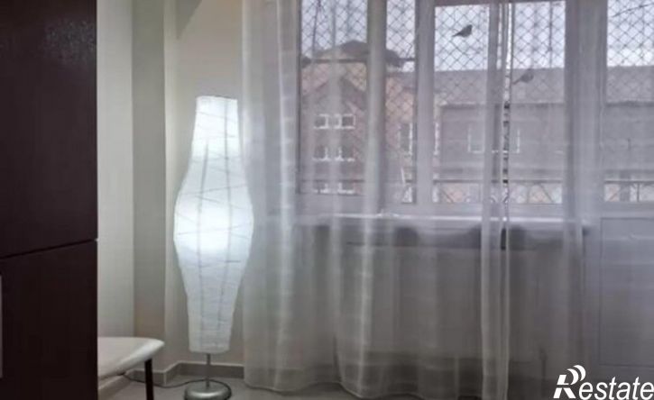 2-комн квартира ул Орджоникидзе, 84 2,  д. 84 2,  к. 2
