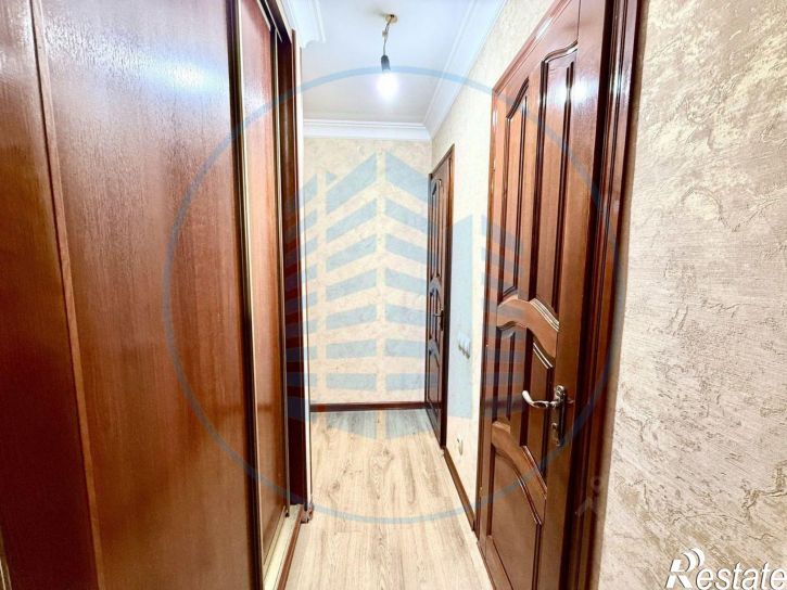 3-комн квартира ул Артема Сергеева, 76,  д. 76