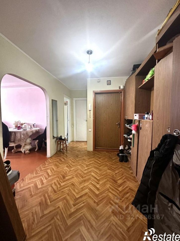 3-комн квартира ул 60 лет Октября, 6,  д. 6