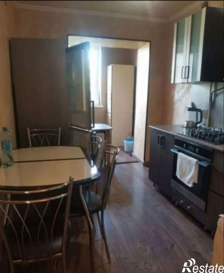 2-комн квартира Долина Роз ул, 5