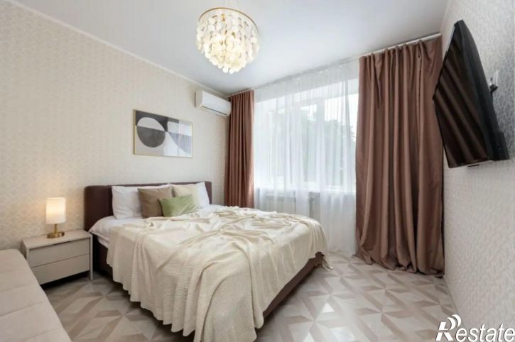 1-комн квартира Орджоникидзе ул, 88
